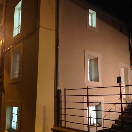 Appartement Sur 3 Niveaux Centre Ville Caen * Кан