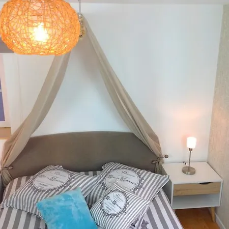 Appartement Sur 3 Niveaux Centre Ville Caen *